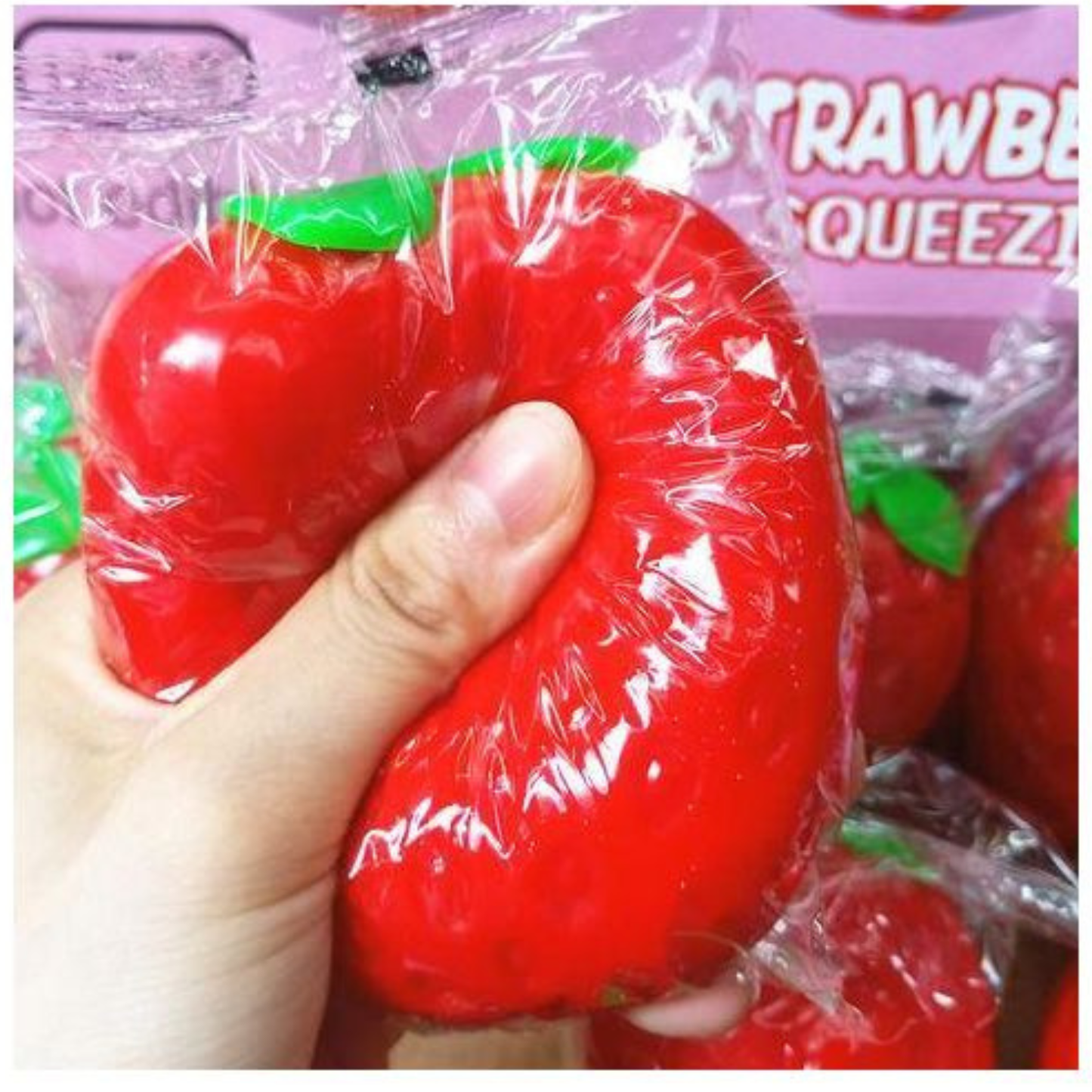 Squishy Fraise Gourmande – Jouet Anti-Stress Slow Rising