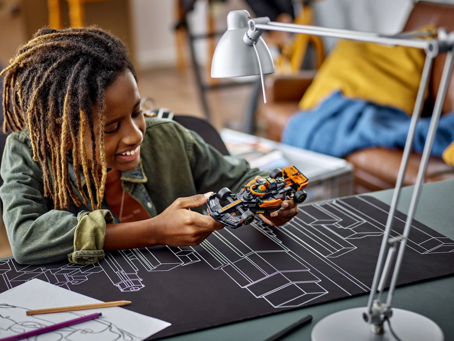 La voiture de course de Formule 1 McLaren 2023 - LEGO® Speed Champions