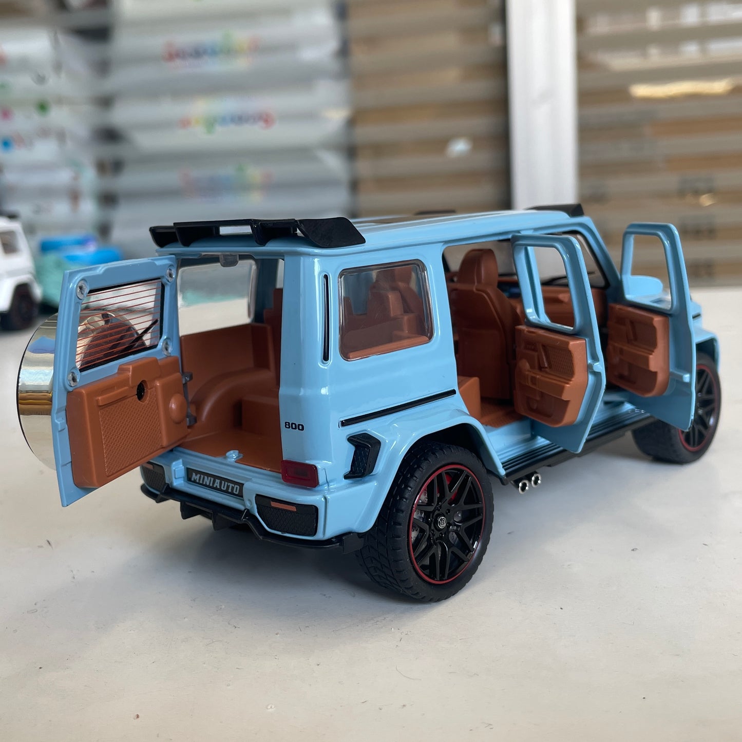 Modèle réduit Mercedes-Benz Brabus G800 (1:32)