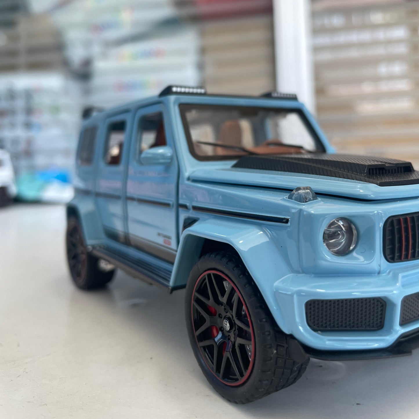 Modèle réduit Mercedes-Benz Brabus G800 (1:32)