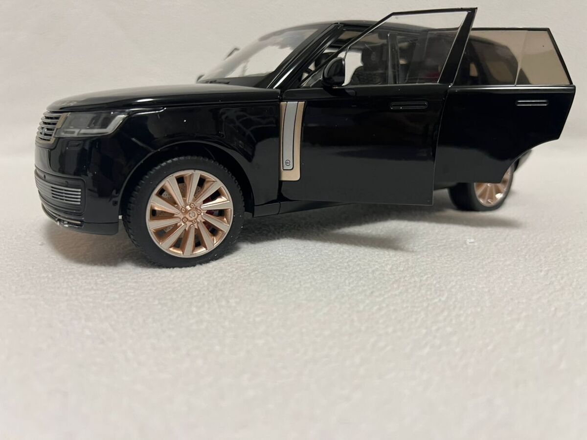 Modèle réduit Land Rover Range Rover SUV – Échelle 1:18