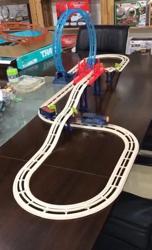 Track City – Set de Jeu avec Trains et Rails
