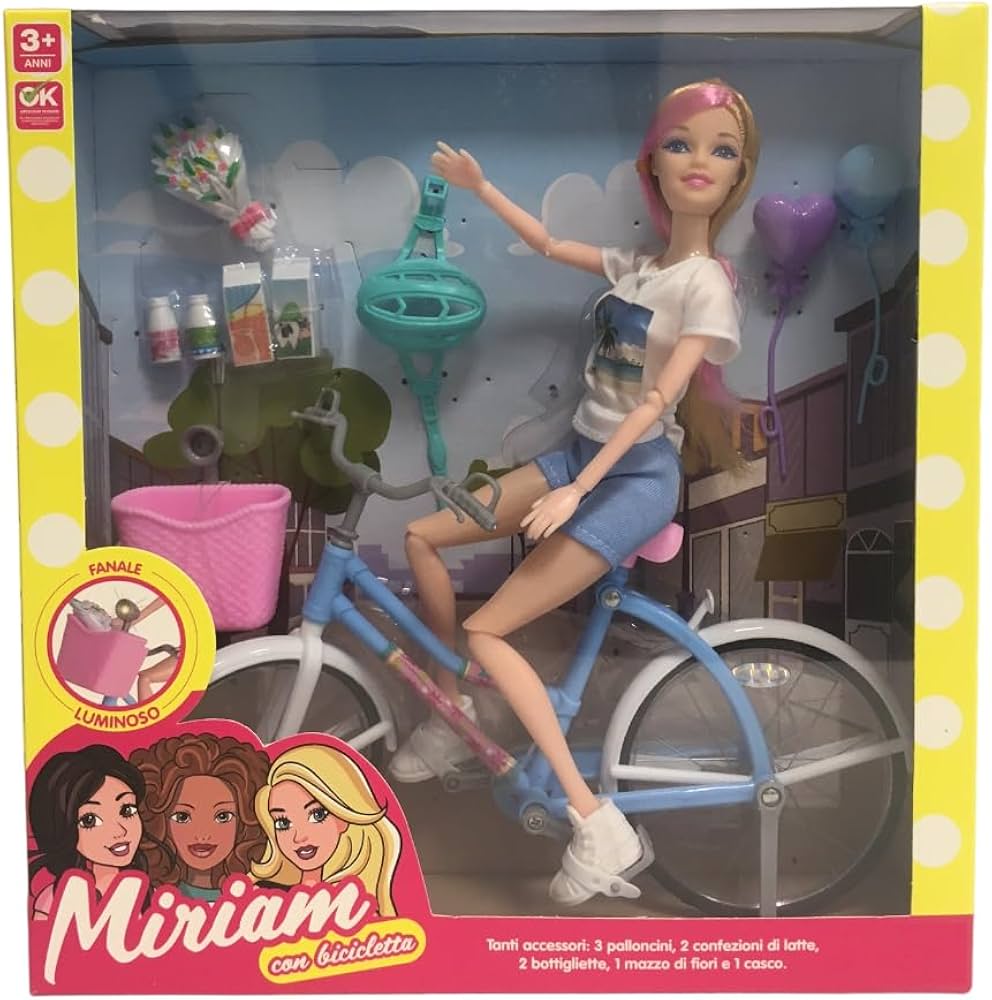 Poupée avec Vélo