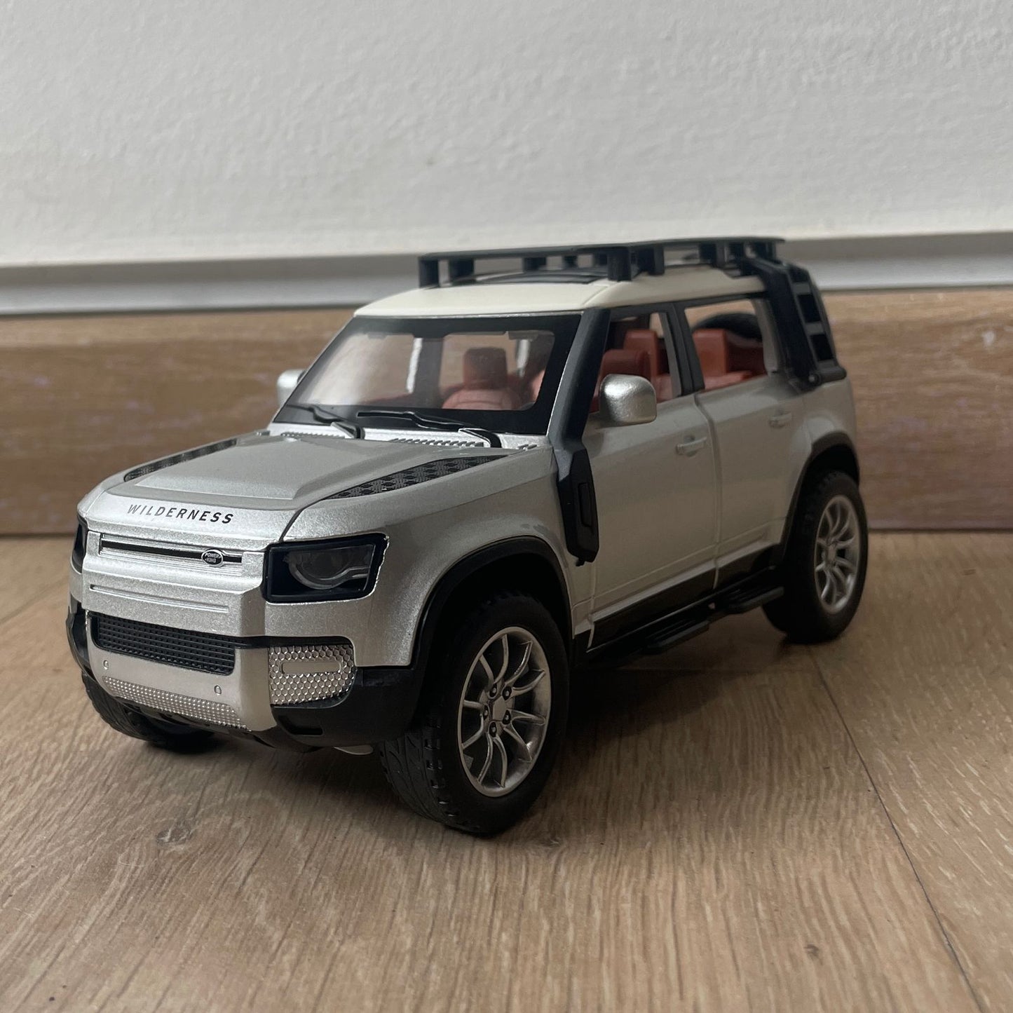Modèle réduit Land Rover Defender (1:22)