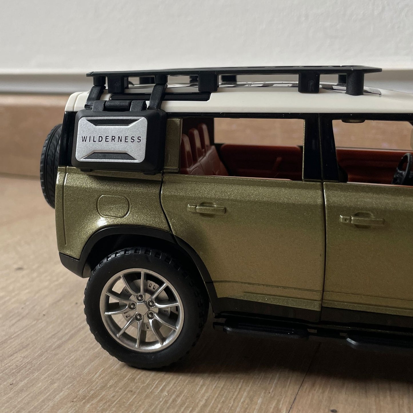 Modèle réduit Land Rover Defender (1:22)