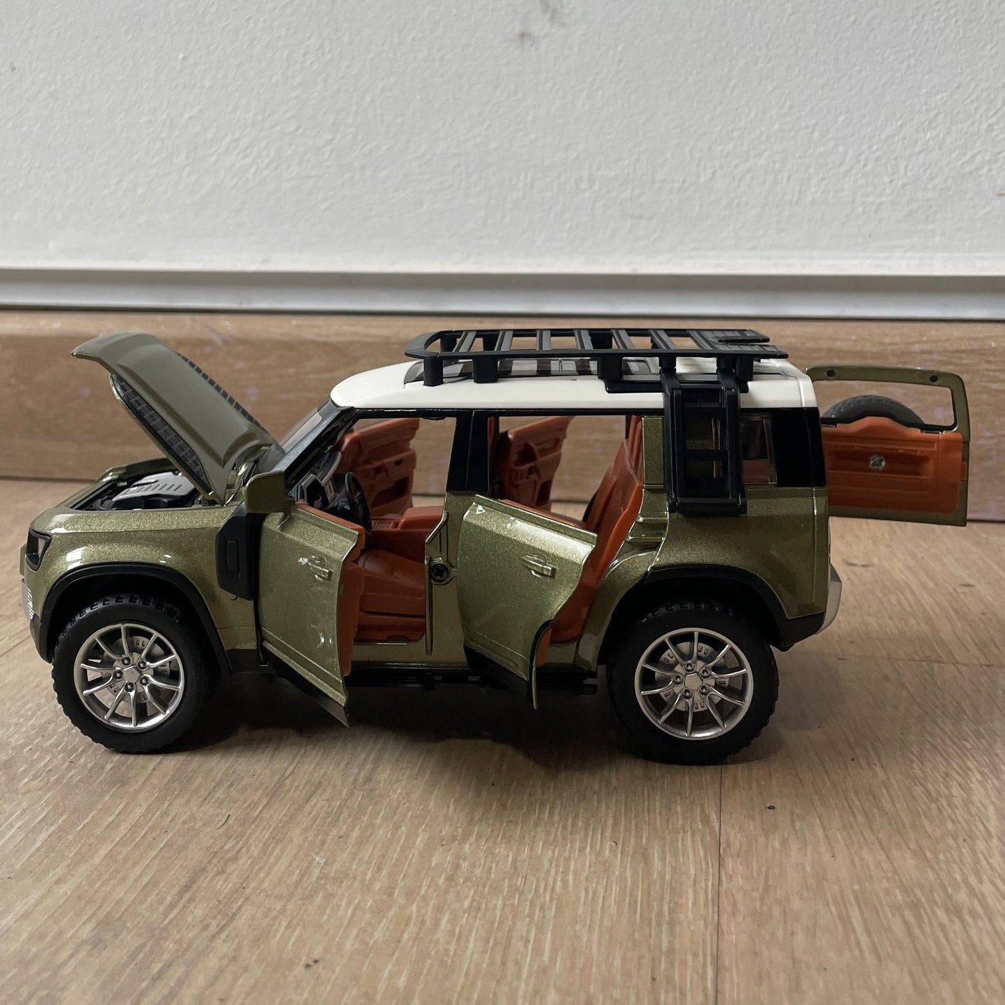 Modèle réduit Land Rover Defender (1:22)