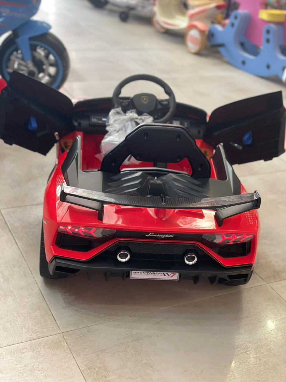 Voiture Électrique Enfant – Lamborghini Aventador 12V avec Télécommande