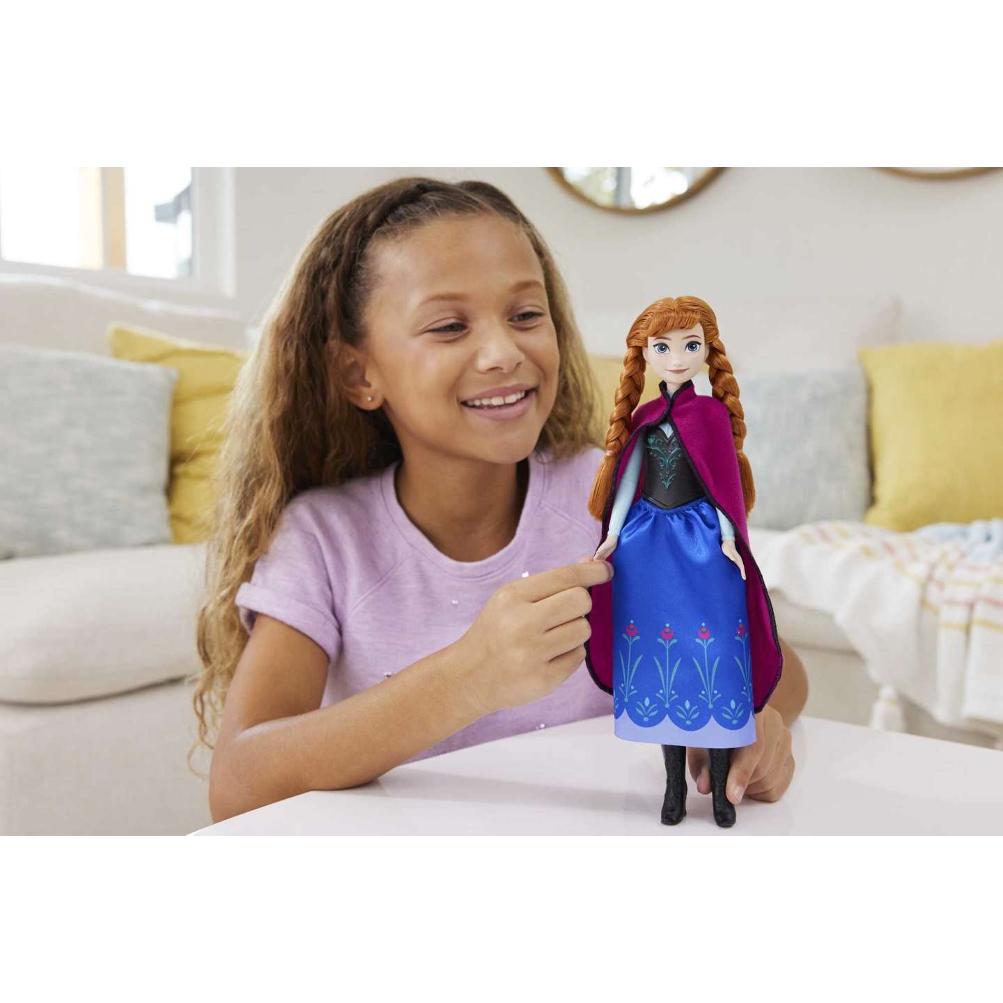 Disney Frozen – La Reine des Neiges – Poupée Anna