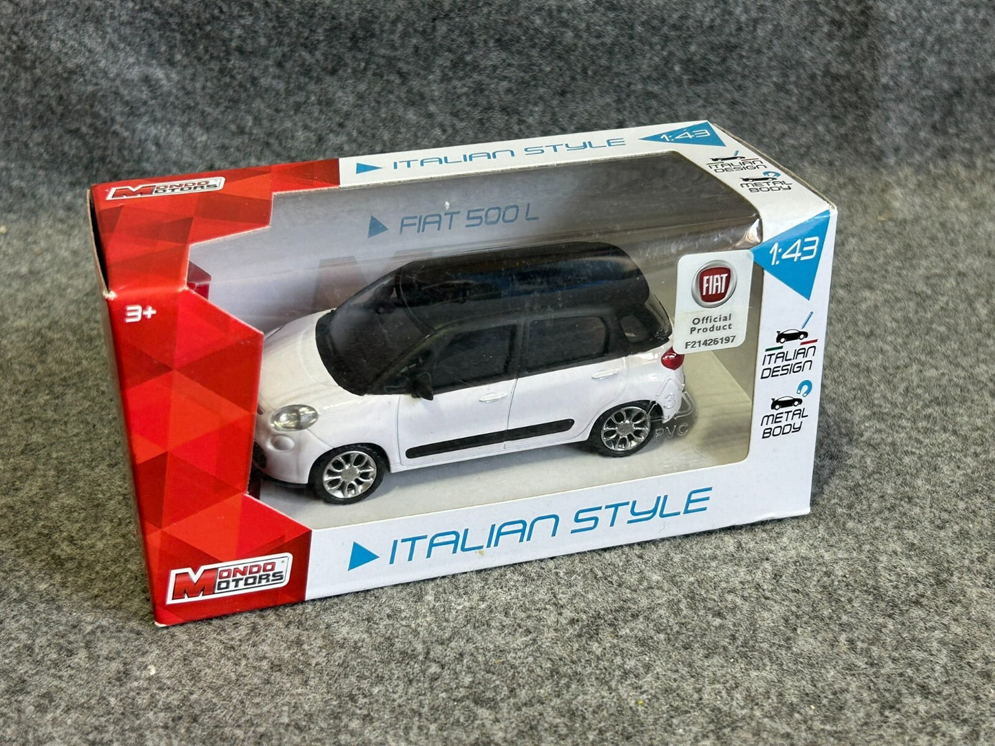 Fiat 500L Échelle 1:43 – Mondo Motors (10cm)