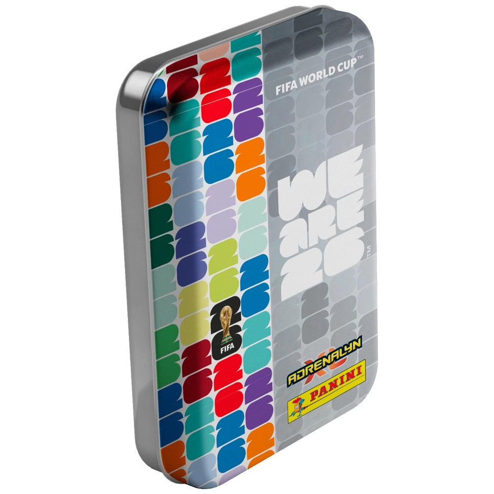 Panini - Adrenalyn XL Coupe Du Monde FIFA 2026 Boîte Métal - Modèle Aléatoire