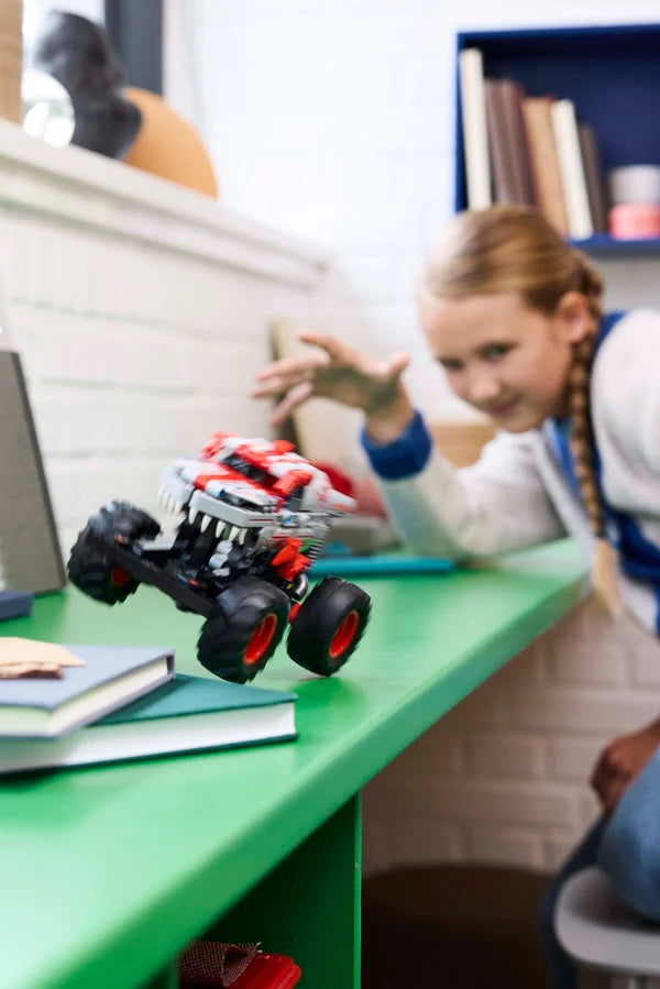 LEGO® Technic 42200 - Monster Jam® ThunderROARus™ à Rétrofriction