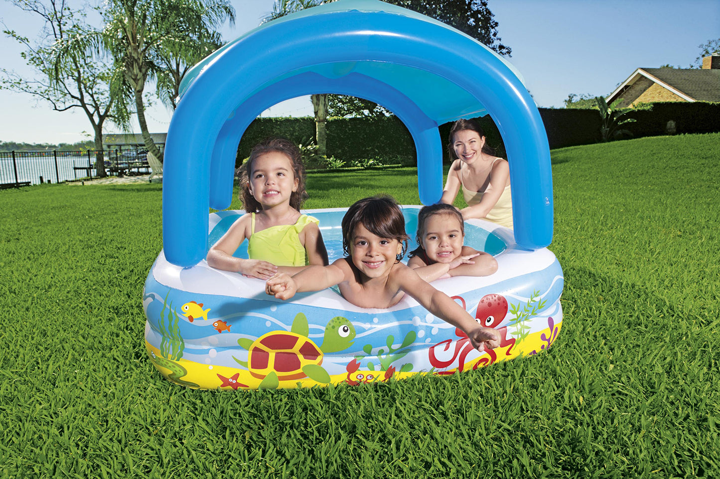 Piscine Gonflable Bestway Beach Buddy™ avec Pare-Soleil – 140 x 140 x 114 cm