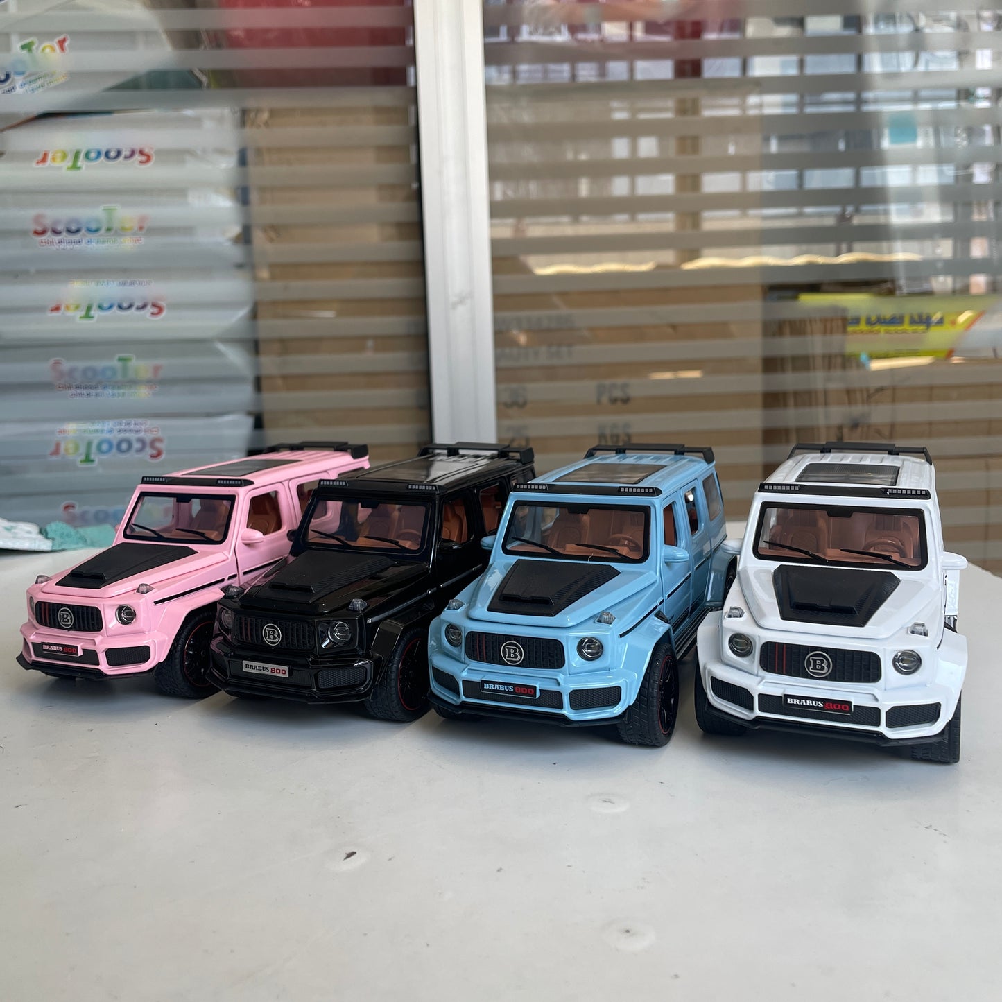 Modèle réduit Mercedes-Benz Brabus G800 (1:32)