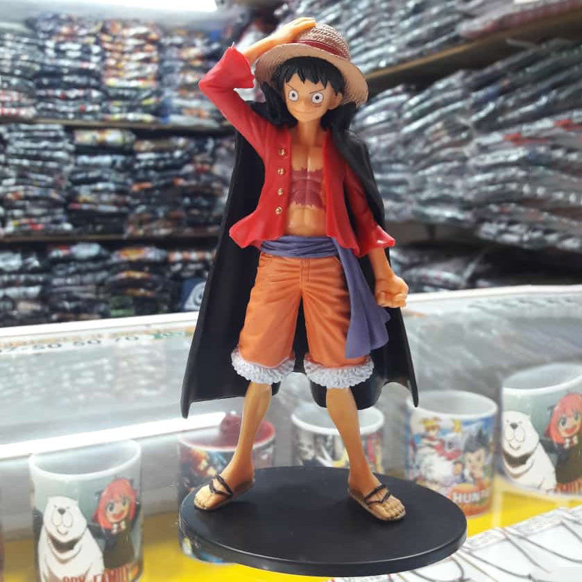 Figurine Luffy 17cm avec Chapeau – One Piece