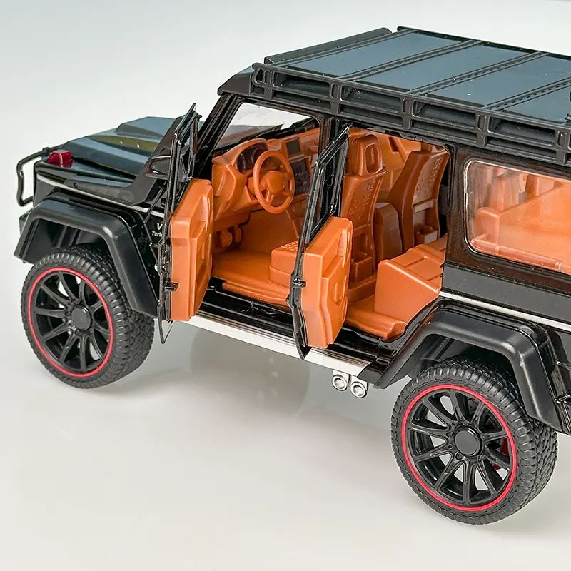 Modèle réduit G Class 4x4² (1:22)