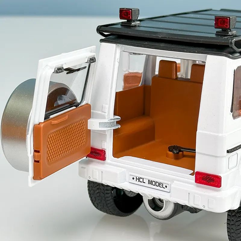 Modèle réduit G Class 4x4² (1:22)