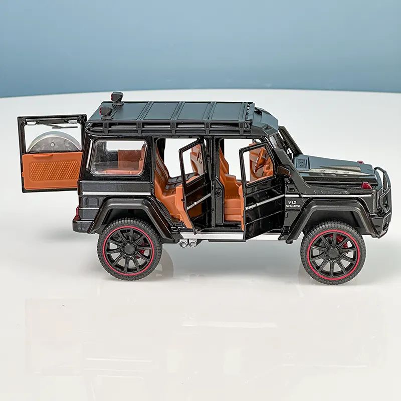 Modèle réduit G Class 4x4² (1:22)