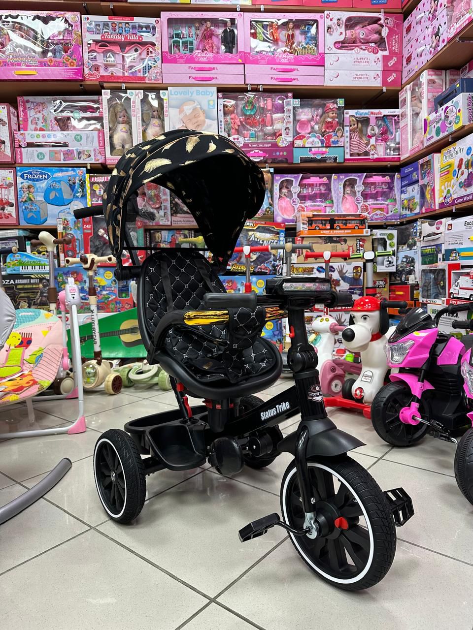 Tricycle évolutif luxe avec auvent motif plumes – Noir et or