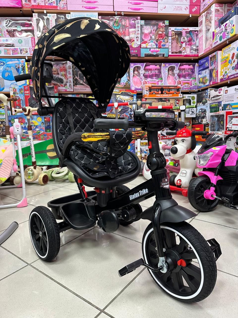 Tricycle évolutif luxe avec auvent motif plumes – Noir et or