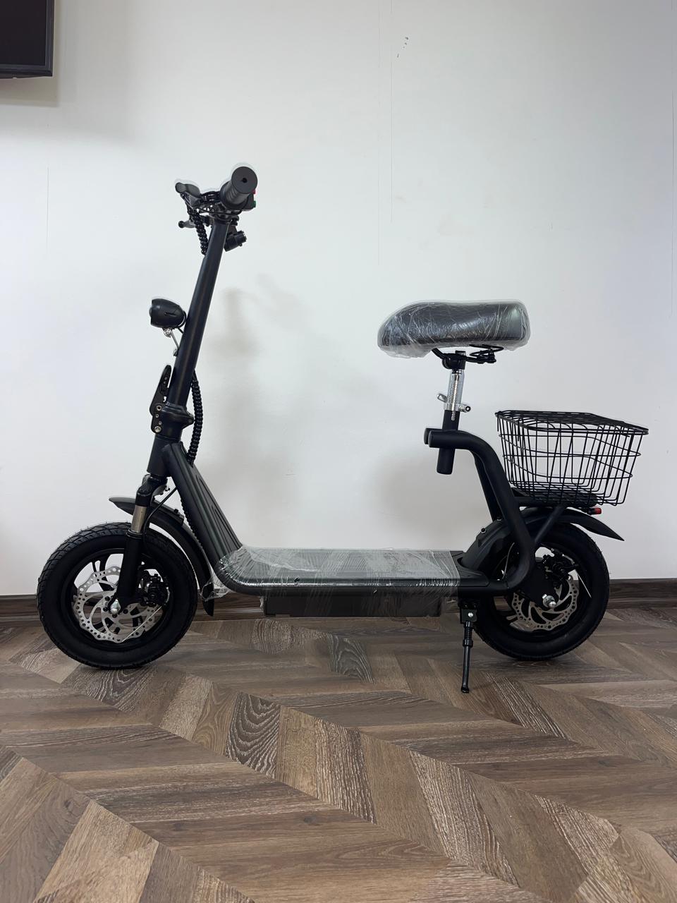 Zipper M6 350W Trottinette Électrique avec Siège – Batterie 8Ah