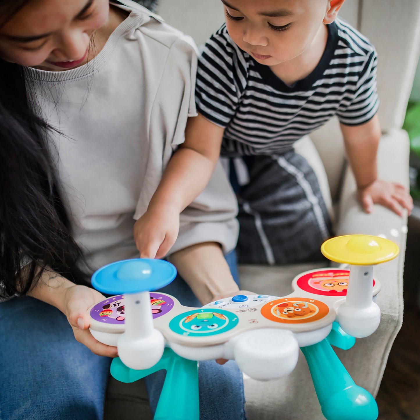 Tambours interactifs Together in Tune – Baby Einstein by Hape