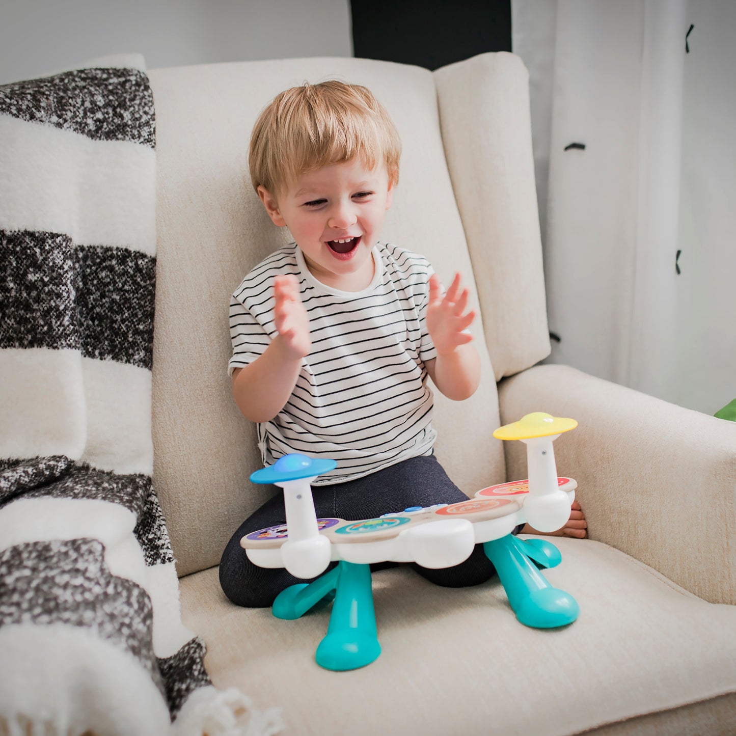 Tambours interactifs Together in Tune – Baby Einstein by Hape