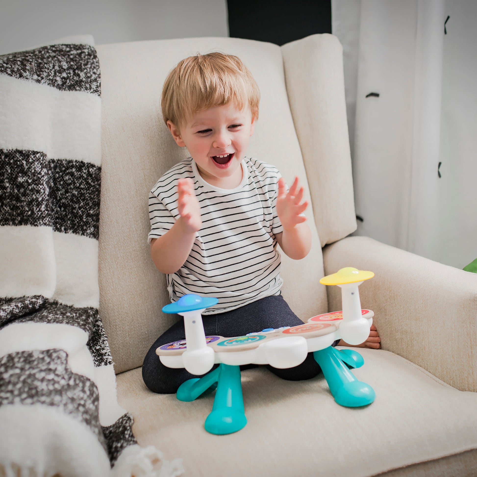 Tambours interactifs Together in Tune – Baby Einstein by Hape
