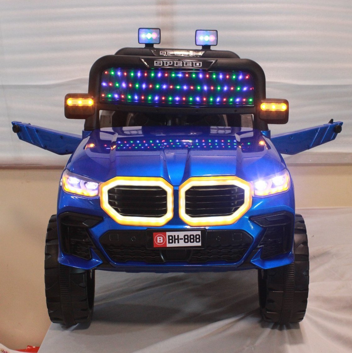 Voiture Électrique 4x4 Style BMW 12V pour Enfants – Télécommande, Musique & Lumières