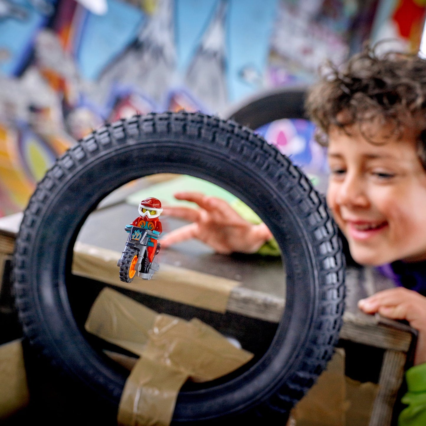 LEGO® City – Fire Stunt Bike